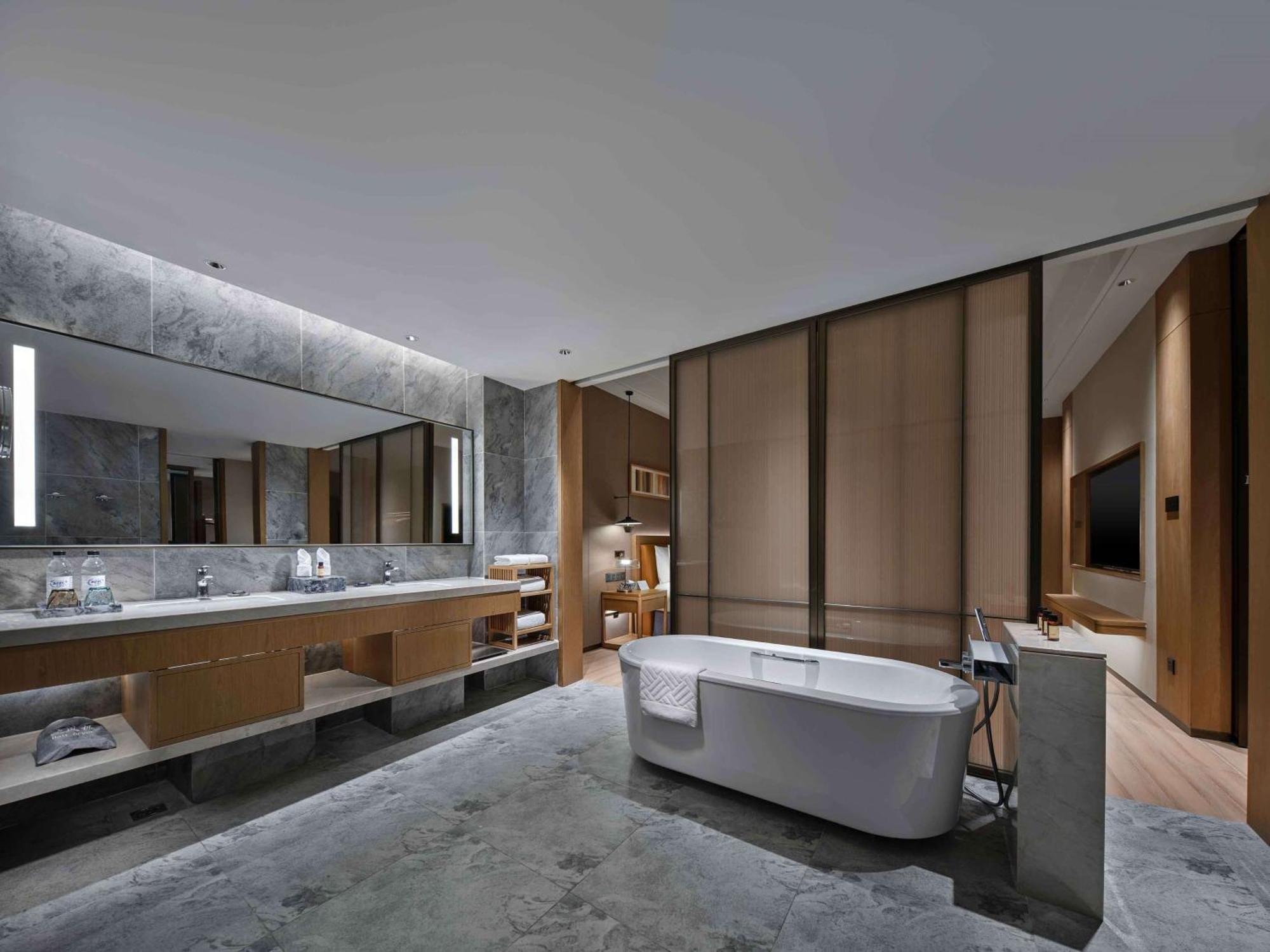 Doubletree By Hilton Lingshui Hot Spring Hotel Exterior photo
